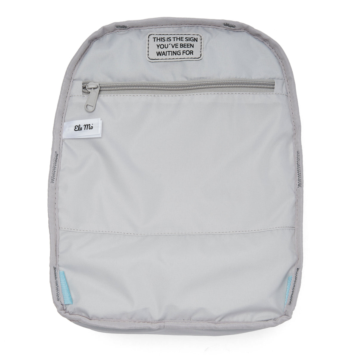 Ela Mo™ Mini Rucksack | Schwarz. Grauer Innenbereich des Rucksacks mit Innenfach und Reißverschluss.
