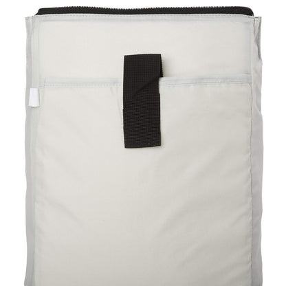 Ela Mo™ Daypack Rucksack | Waterleaf Gold. Innenbereich des Rucksacks mit separatem Laptopfach.